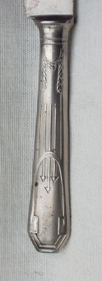 Set van 12 eetmessen - Jugendstil. beschikbaar voor biedingen