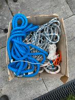 Doos vol met goede touwen, vallen, drijfbare lijn etc, Watersport en Boten, Ophalen of Verzenden, Gebruikt, Lijn of Blok