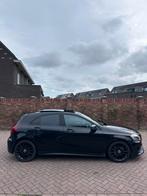 Mercedes-Benz A180 AMG-pakket + Pano, Auto's, 65 €/maand, 1295 kg, 4 cilinders, 1200 kg
