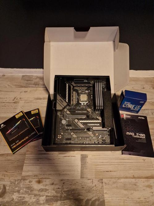 MSI MAG Z490 TOMAHAWK, Computers en Software, Moederborden, Zo goed als nieuw, DDR4, Ophalen of Verzenden