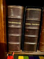 Volksmisboek (2 boeken: Nederlands en Frans) uit 1938, Antiek en Kunst, Antiek | Boeken en Bijbels, Ophalen