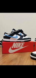 Nike Dunk Low Midnight Navy University Blue EU45, Kleding | Heren, Schoenen, Ophalen of Verzenden, Zo goed als nieuw, Blauw