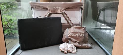 Nuna Sena campingbed kleur Safari incl extra matras & 2 hoes, Kinderen en Baby's, Babywiegjes en Ledikanten, Zo goed als nieuw