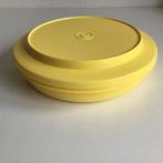 Tupperware trommel schaal bak - Serve N Seal - geel - 21 cm, Huis en Inrichting, Keuken | Tupperware, Ophalen of Verzenden, Geel