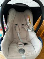 Maxi cosi cabrio fix  beige zwart, Kinderen en Baby's, Autostoeltjes, Ophalen, Zo goed als nieuw, Maxi-Cosi, Isofix