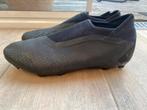 Adidas Predator voetbalschoenen, Maat XS of kleiner, Ophalen, Zo goed als nieuw, Schoenen