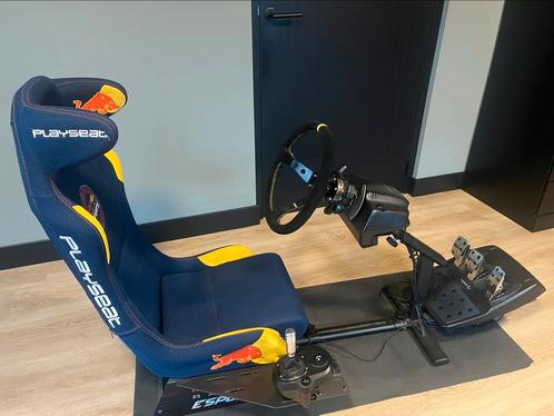 Playseat redbull racing E sports simulator, Spelcomputers en Games, Spelcomputers | Sony PlayStation Consoles | Accessoires, Zo goed als nieuw