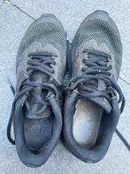 Zwarte nike schoenen maat 36, Kinderen en Baby's, Kinderkleding | Schoenen en Sokken, Gebruikt, Jongen of Meisje, Schoenen, Ophalen of Verzenden