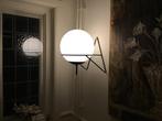 Leuke  retro bollamp. Wandlamp.  Doorsnede bol 30 cm, Huis en Inrichting, Ophalen of Verzenden, Zo goed als nieuw