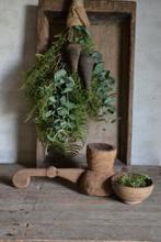 Oude vijzel met handvat / kandelaar, Huis en Inrichting, Woonaccessoires | Overige, Ophalen of Verzenden