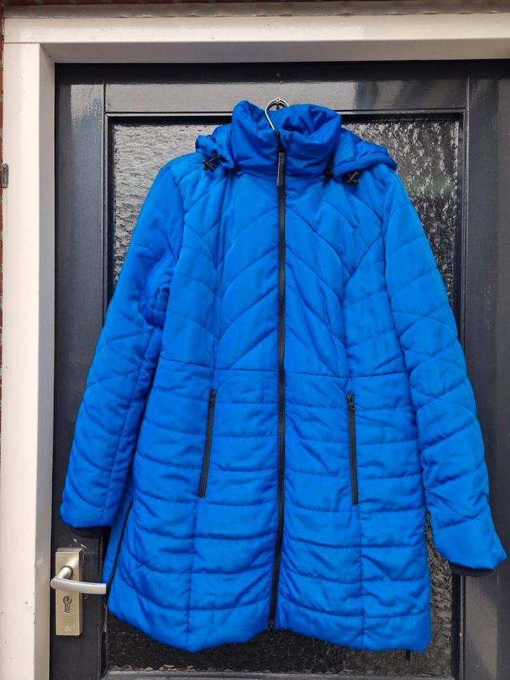 Z.g.a.n. BONPRIX winterjas azuur blauw Maat 48, Kleding | Dames, Jassen | Winter, Zo goed als nieuw, Maat 46/48 (XL) of groter
