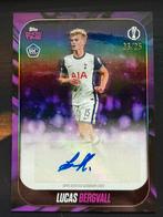 Topps Showtime 24/25 Tottenham Lucas Bergvall Auto /25 Rc, Ophalen of Verzenden, Nieuw, Plaatje