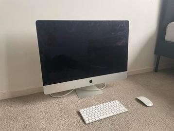 MacBook - Originele Set beschikbaar voor biedingen