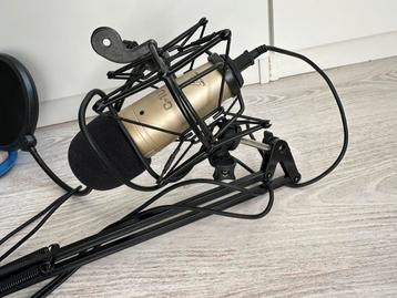 Behringer C-1U USB condensator microfoon + broadcasting arm beschikbaar voor biedingen
