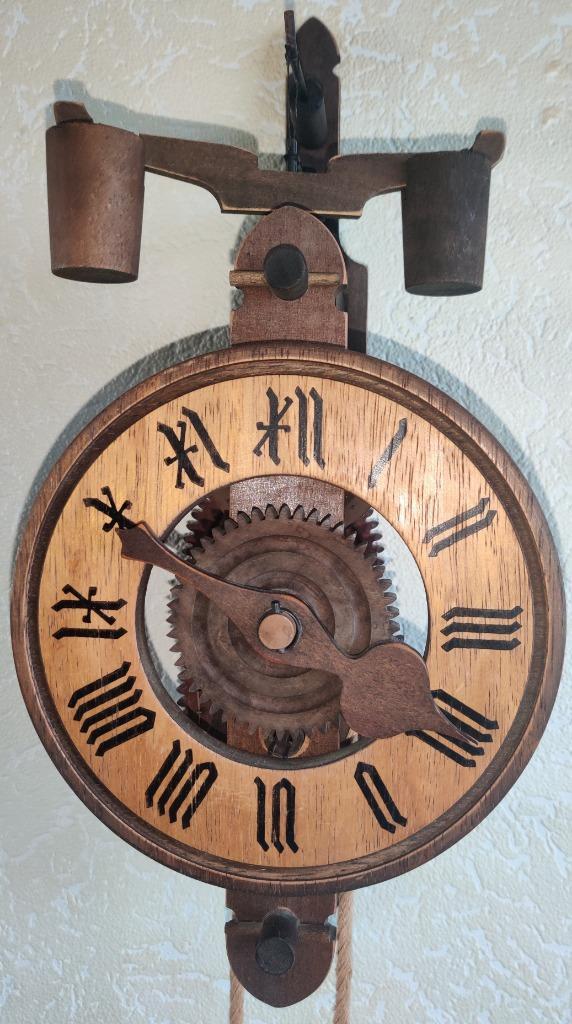 2xAntieke een wijzer houten wandklok/Jeka wandklok, Antiek en Kunst, Antiek | Klokken, Ophalen