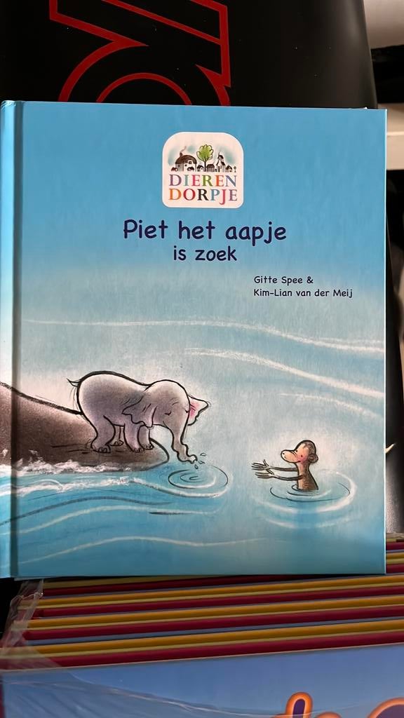 Piet het aapje is zoek., Ophalen of Verzenden, Zo goed als nieuw, Fictie algemeen