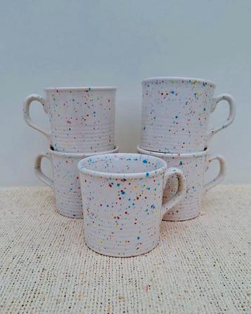  Vintage kopjes confetti beschikbaar voor biedingen