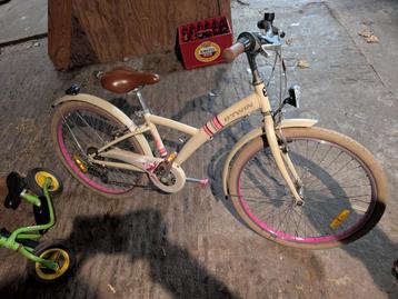 Meisjesfiets 24 inch beschikbaar voor biedingen