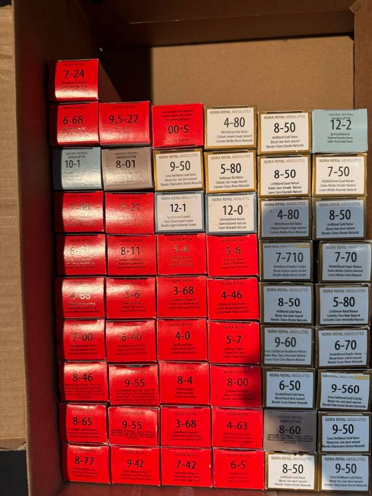 Schwarzkopf Igora Royal Haarverf - 55 Tubes, Sieraden, Tassen en Uiterlijk, Uiterlijk | Haarverzorging, Nieuw, Overige typen, Ophalen of Verzenden