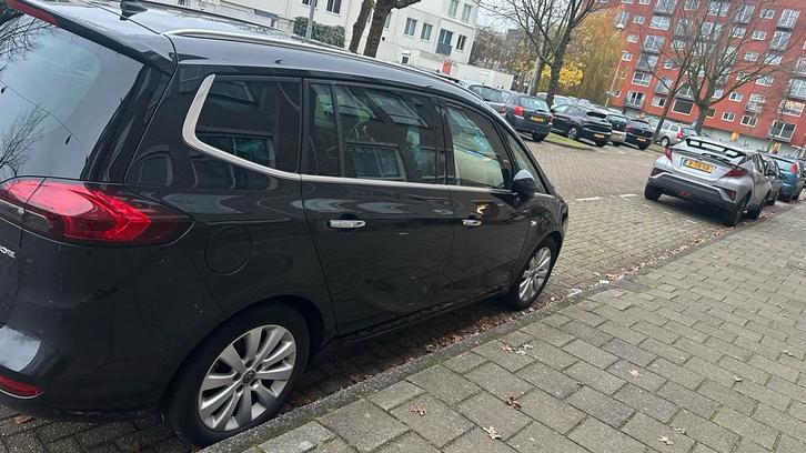 Opel Zafira 1.4 T 103KW 2013 Zwart, Auto's, Opel, Particulier, Zafira, ABS, Adaptieve lichten, Adaptive Cruise Control, Airbags