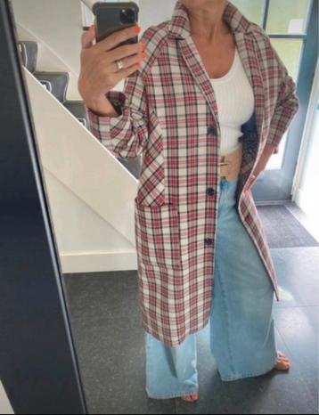 MUNTHE, super leuke en aparte jas, XS oversized S/M beschikbaar voor biedingen