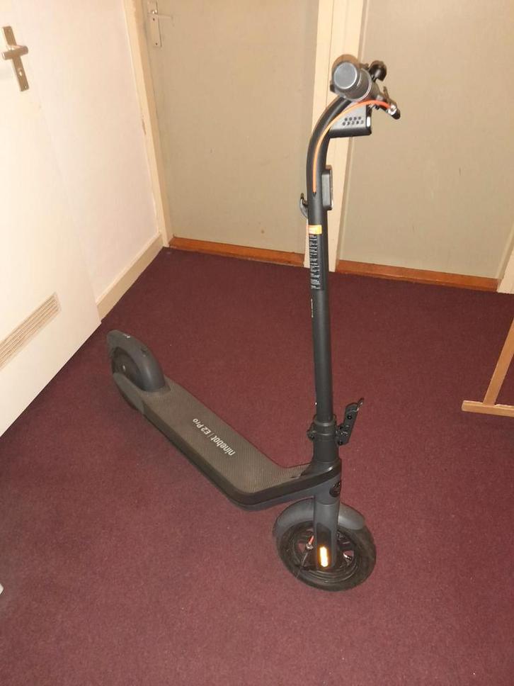 Ninebot  E KickScooter E2 Pro - Segway, Als nieuw!, Fietsen en Brommers, Steps, Gebruikt, Elektrische step (E-scooter), Ophalen
