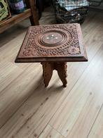 Indiaans Houten Bijzettafeltje met Snijwerk, Ophalen, Minder dan 45 cm, Minder dan 55 cm, Gebruikt