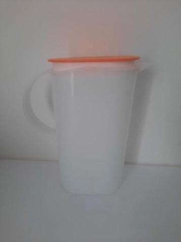 Tupperware schenkkan 1.7 liter vintage wit oranje beschikbaar voor biedingen