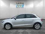 Audi A1 Sportback 1.2 TFSI Attraction 5 drs airco cruise, Voorwielaandrijving, Euro 5, Zwart, 4 cilinders