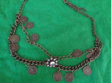 ronze ketting met muntjes en tussen stuk /aurora nr k 5693 beschikbaar voor biedingen