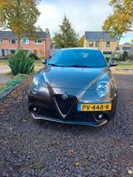 Alfa Romeo MiTo Turbo Twinair 105pk S&S 2017 Grijs, Auto's, Voorwielaandrijving, 4 cilinders, Origineel Nederlands, 24 km/l