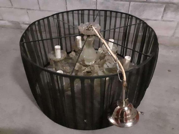 GRATIS: grote kroonluchter (58cm br.) 6x E14 textiel+glas c9, Huis en Inrichting, Lampen | Kroonluchters, Glas, Ophalen