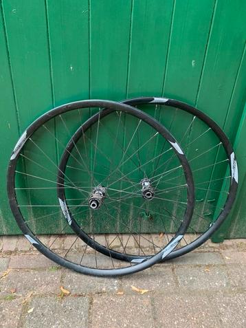 Quasar QM22 29” MTB wielset met DT Swiss 350 naven beschikbaar voor biedingen