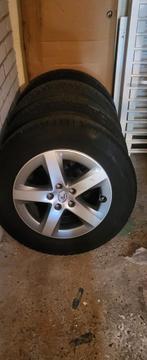 Deze banden zijn geschikt voor Ct 200H Lexus, Auto-onderdelen, Banden en Velgen, 18 inch, Gebruikt, Ophalen of Verzenden, Band(en)