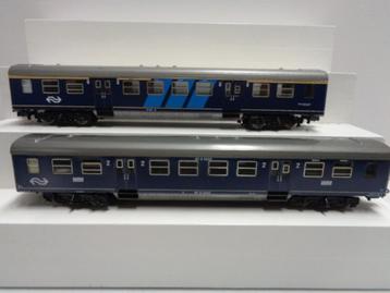 Marklin(L.) 2x NS-rijtuigen  4049 + 4117 2x. (H0) beschikbaar voor biedingen