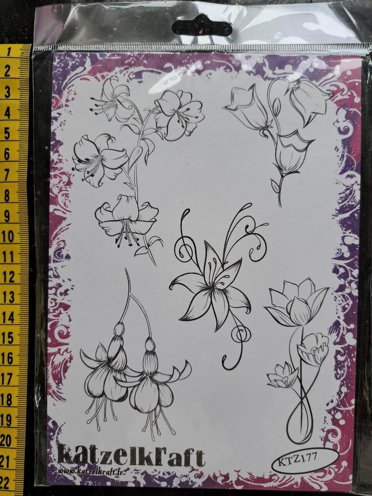 KATZELKRAFT RUBBER STEMPEL BLOEMEN KTZ177 KAARTEN JOURNALING, Hobby en Vrije tijd, Stempelen, Nieuw, Unmounted stempel, Ophalen of Verzenden