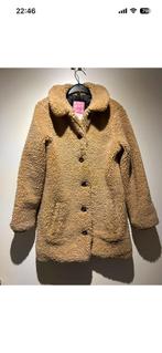 146 154 teddy jas WE beige met knopen, Kinderen en Baby's, Kinderkleding | Maat 146, Ophalen of Verzenden, Zo goed als nieuw, Meisje