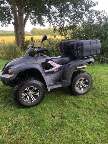 Te koop Quad TGB 325 Blade met kenteken. beschikbaar voor biedingen