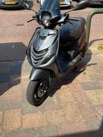 Super dikke zipp sp (Aug 2023), Fietsen en Brommers, Scooters | Piaggio, Ophalen, Gebruikt, Maximaal 45 km/u, Zip