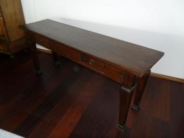 SIDE TABLE-TAFEL beschikbaar voor biedingen