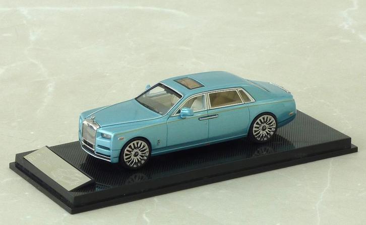 schaal 1-64 2017 Rolls Royce Phantom VIII Extended Wheelbase, Hobby en Vrije tijd, Modelauto's | Overige schalen, Nieuw, Auto