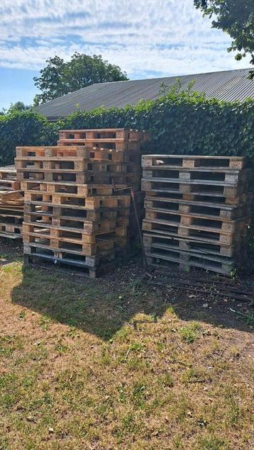 ✅️️ Euro pallets 34 stuks. In één koop. beschikbaar voor biedingen
