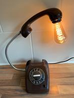 antieke telefoon lamp, Telecommunicatie, Ophalen of Verzenden, Gebruikt, Met draaischijf