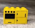 Lego Stickered Assembly 4 x 2 x 2 with Refrigerator and Oven, Gebruikt, Ophalen of Verzenden, Lego, Losse stenen