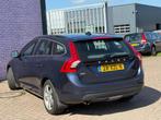 Volvo V60 2.0 D4 Summum 5 cilinder! | Trekhaak | adaptieve c, Auto's, Euro 5, Gebruikt, Zwart, 1984 cc