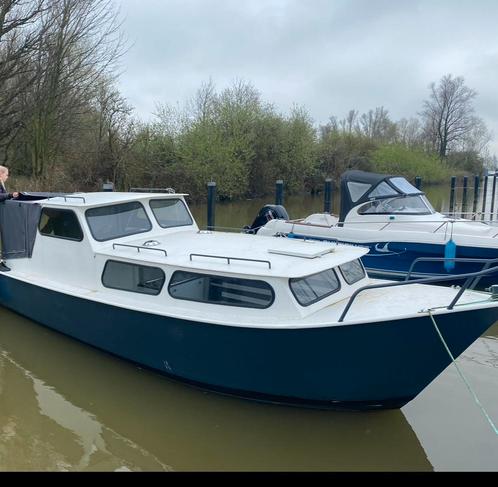 Peerenboom cruiser, Watersport en Boten, Motorboten en Motorjachten, Zo goed als nieuw, Polyester, Benzine, Ophalen