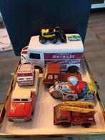 schoenen doos met blikken speelgoed, Ophalen of Verzenden, Gebruikt, Auto