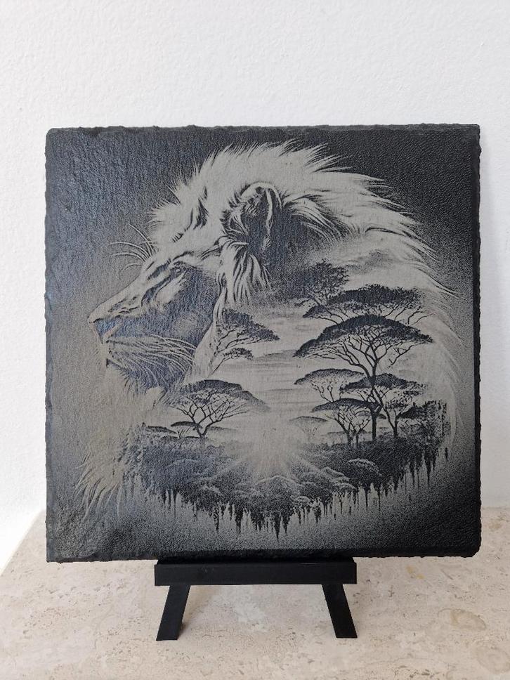 nieuwe savanna zonsondergang leeuw op leisteen handgemaakt, Huis en Inrichting, Woonaccessoires | Schilderijen, Tekeningen en Foto's