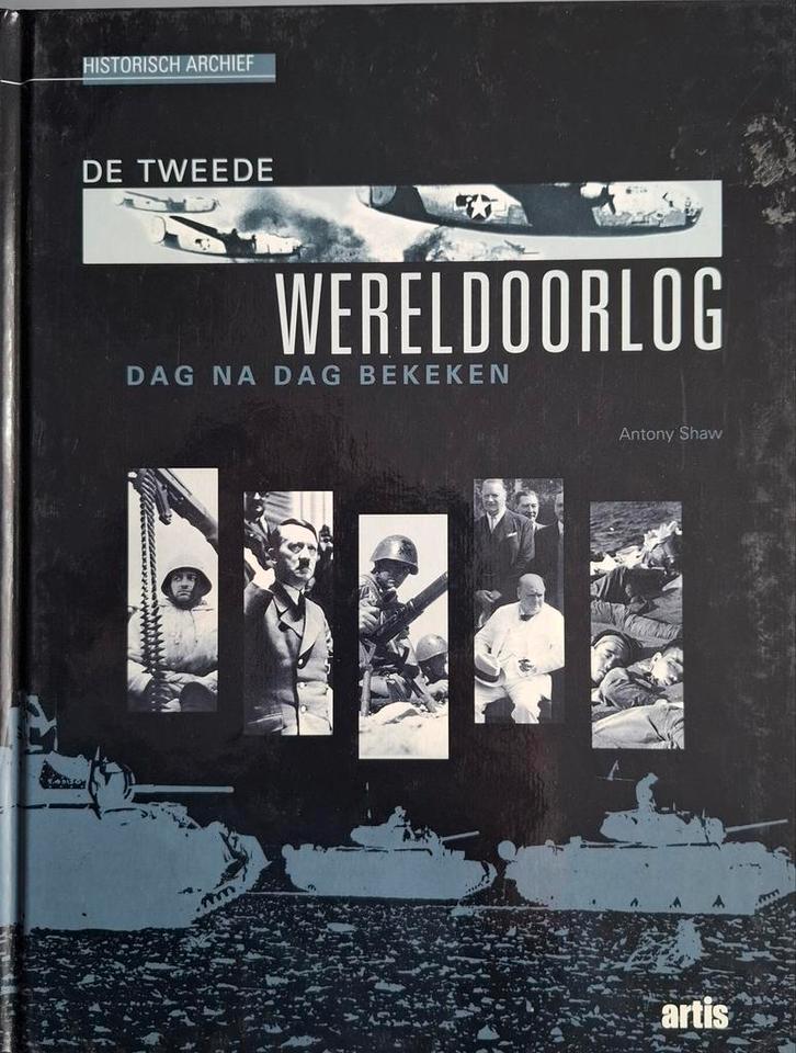 Tweede Wereldoorlog Dag na Dag Bekeken, Boeken, Oorlog en Militair, Zo goed als nieuw, Tweede Wereldoorlog, Ophalen of Verzenden