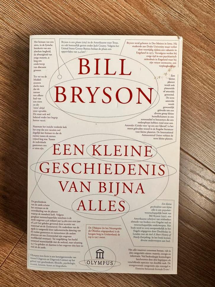 Bill Bryson - Een kleine geschiedenis van bijna alles, Boeken, Literatuur, Zo goed als nieuw, Ophalen of Verzenden